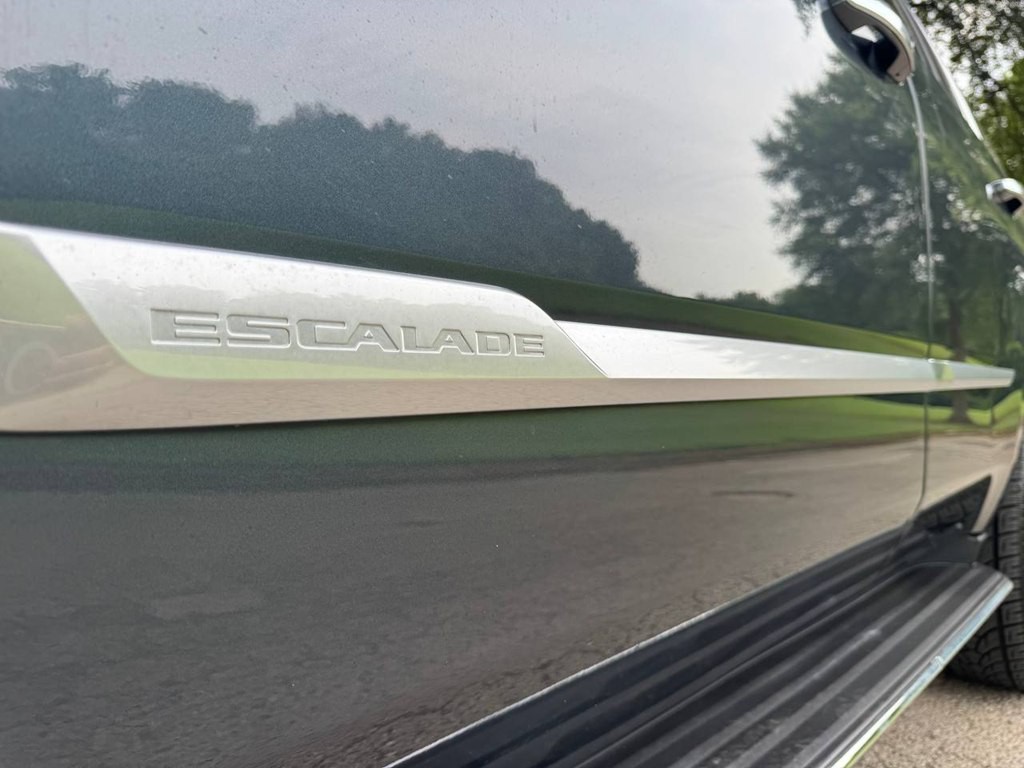 2020 Cadillac Escalade Image 64