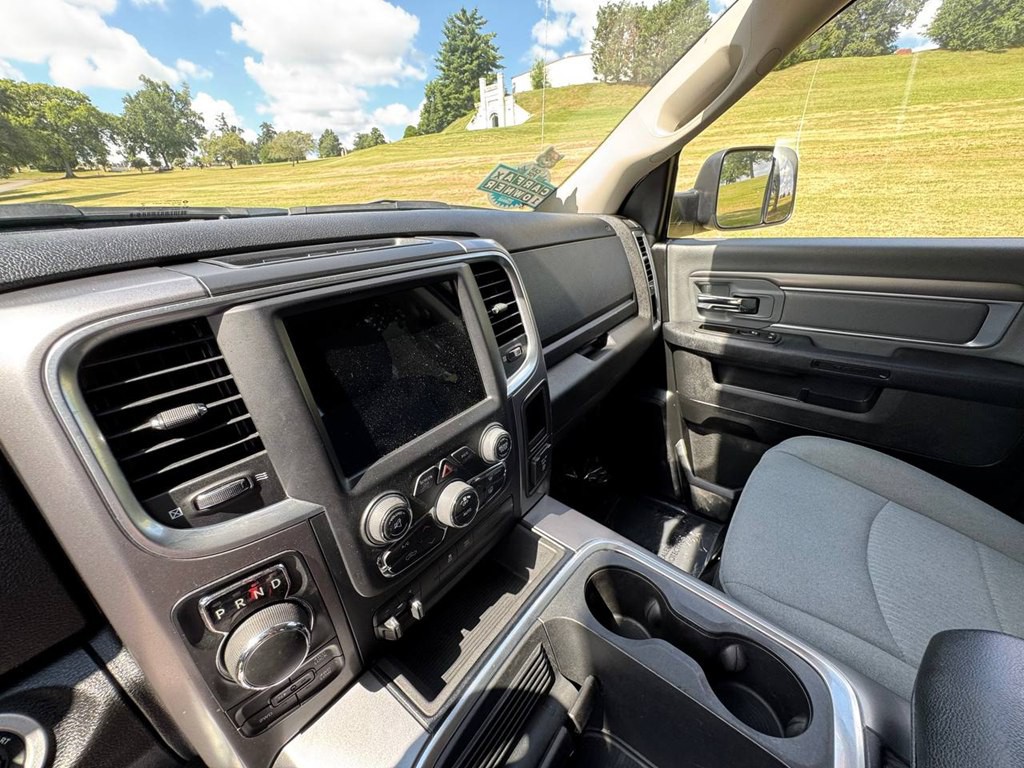 2023 RAM 1500 Image 12