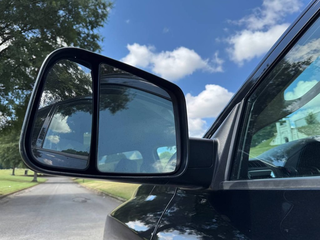 2023 RAM 1500 Image 42