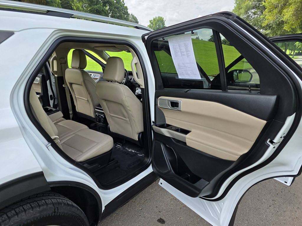 2023 Ford Explorer Image 14