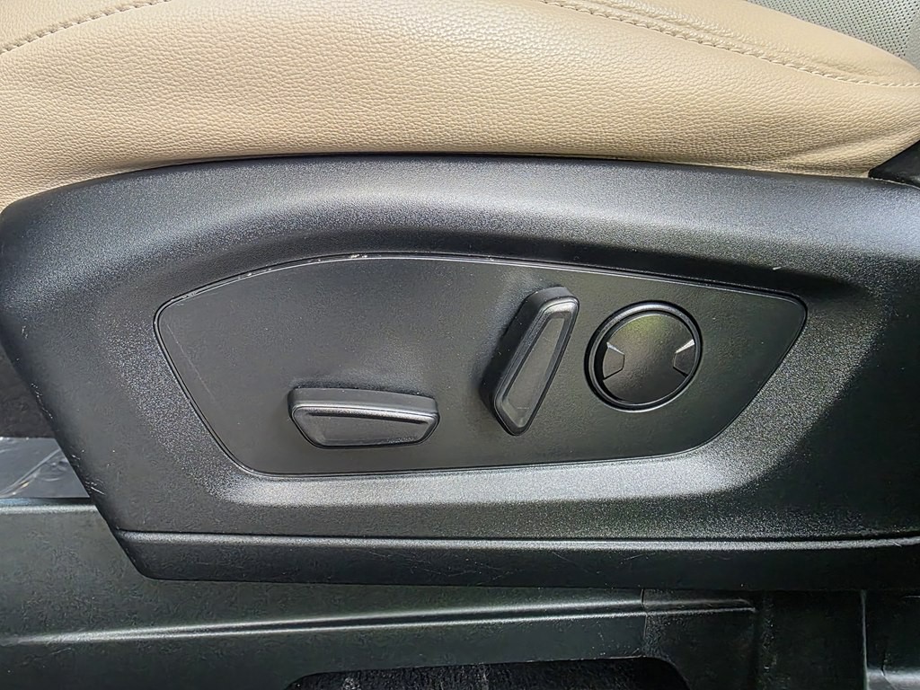 2023 Ford Explorer Image 30