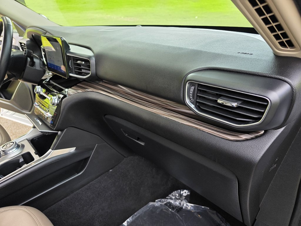 2023 Ford Explorer Image 35