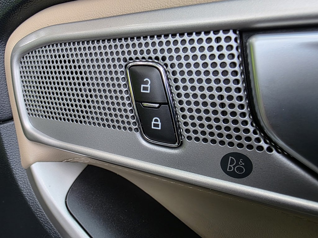 2023 Ford Explorer Image 38
