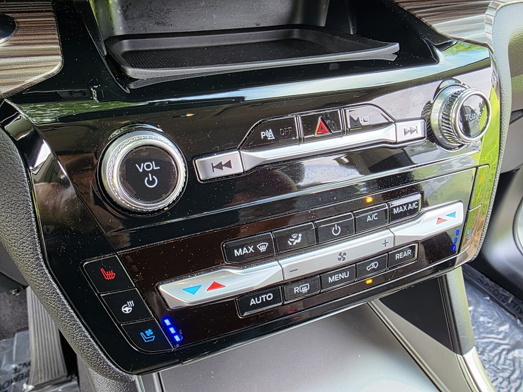 2023 Ford Explorer Image 16