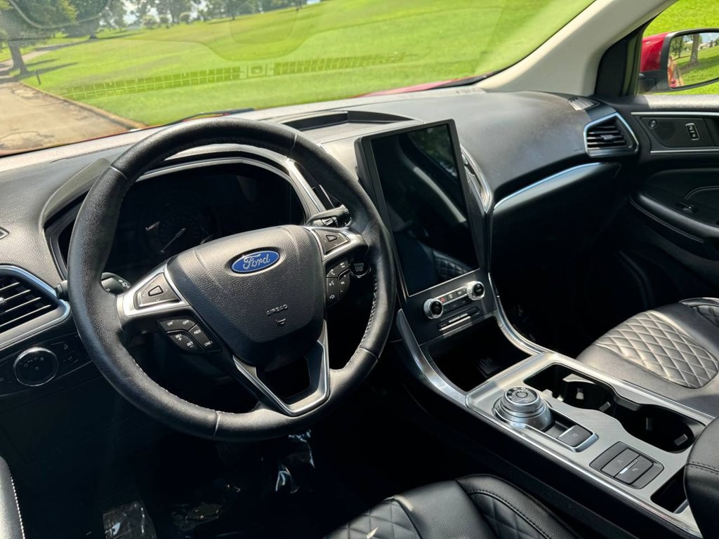 2024 Ford Edge Image 40