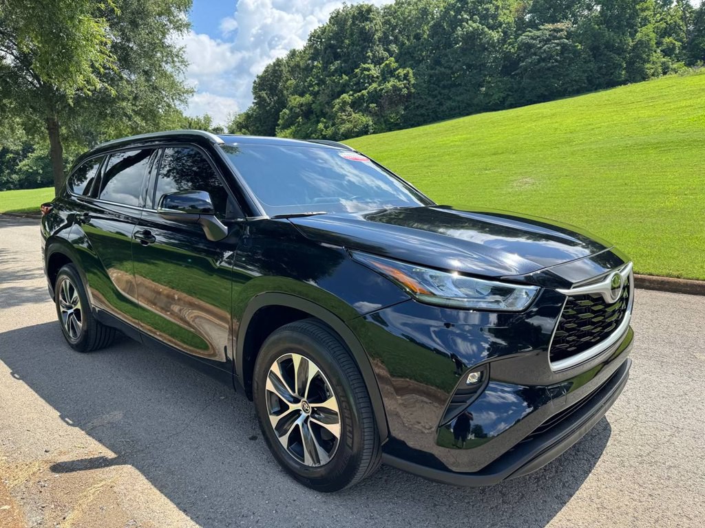 2022 Toyota Highlander Image 8