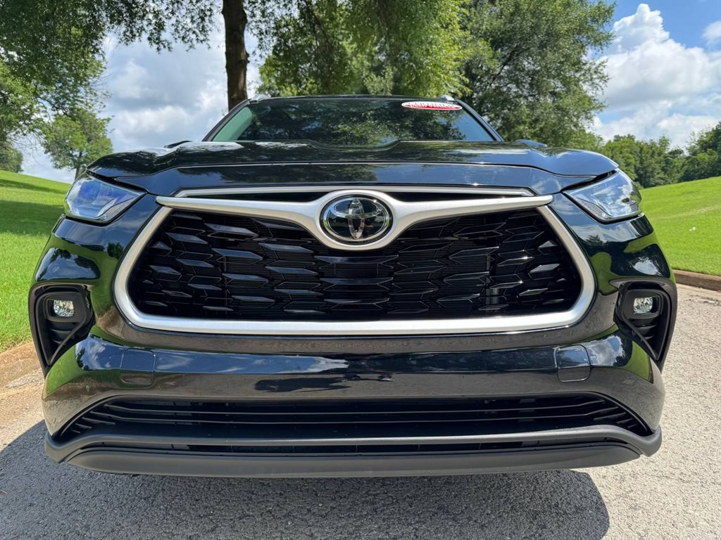 2022 Toyota Highlander Image 14