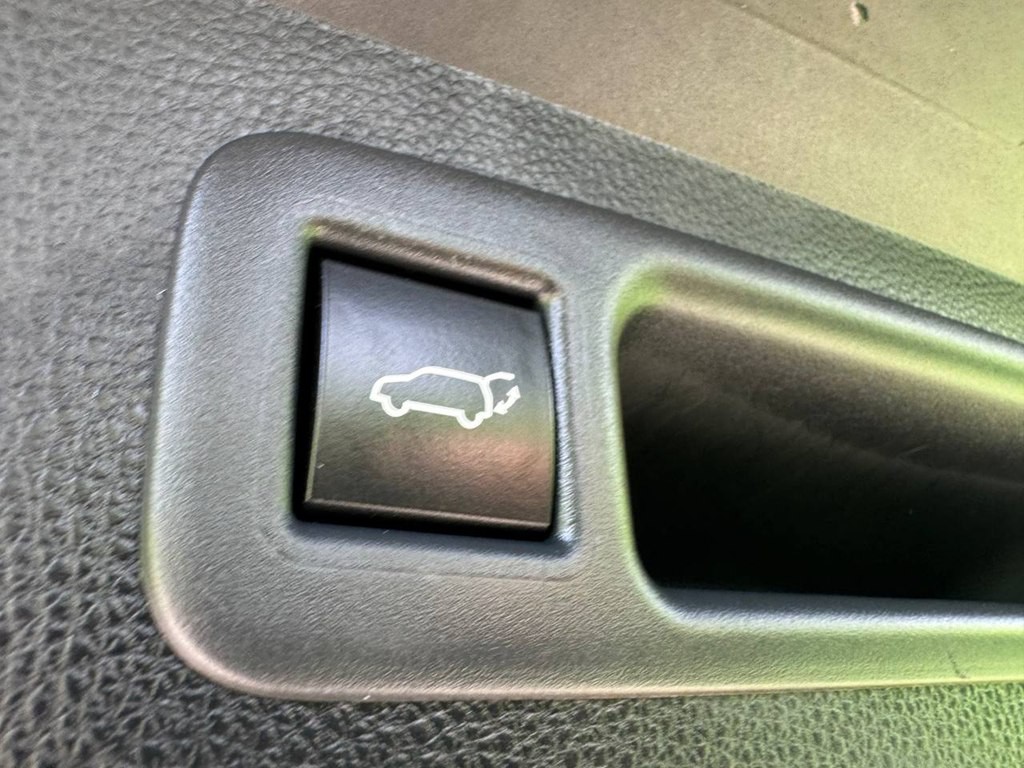 2022 Toyota Highlander Image 22
