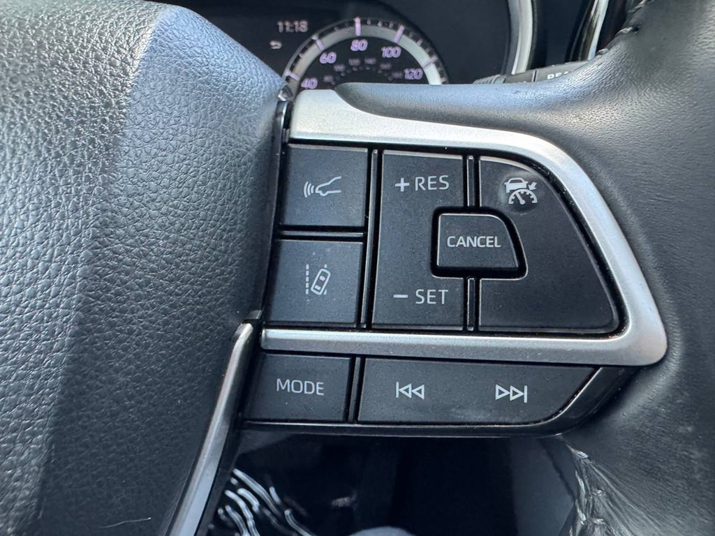 2022 Toyota Highlander Image 32