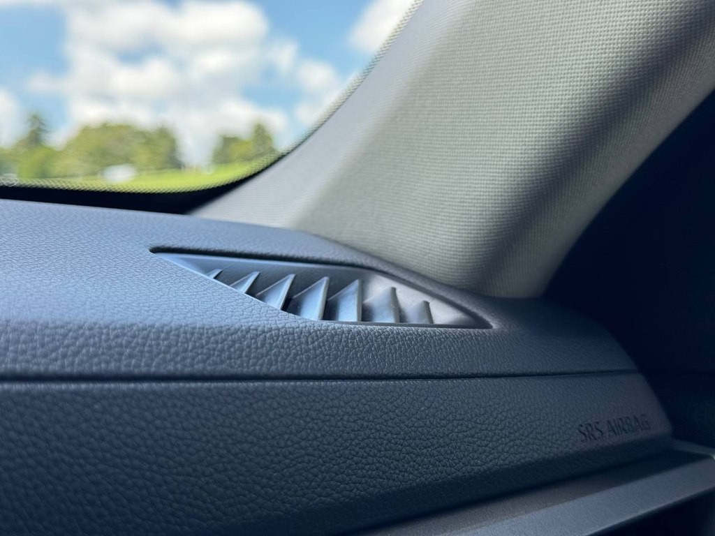 2022 Toyota Highlander Image 40