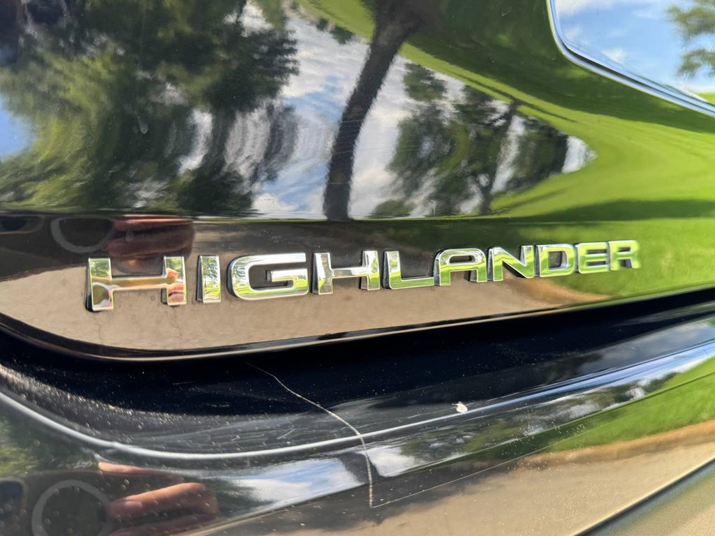 2022 Toyota Highlander Image 65