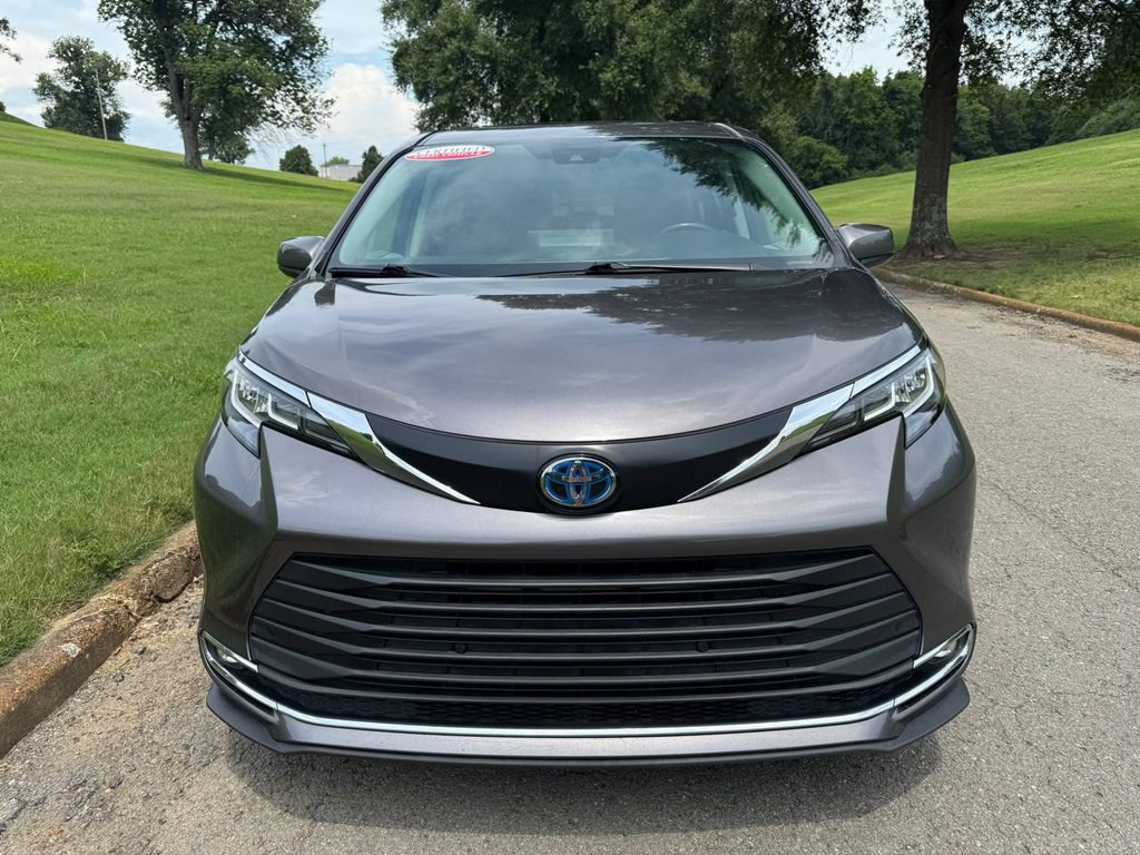 2022 Toyota Sienna Image 9