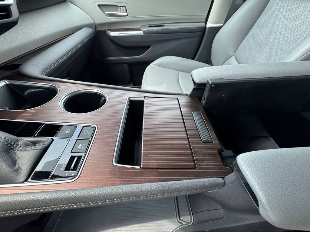 2022 Toyota Sienna Image 15