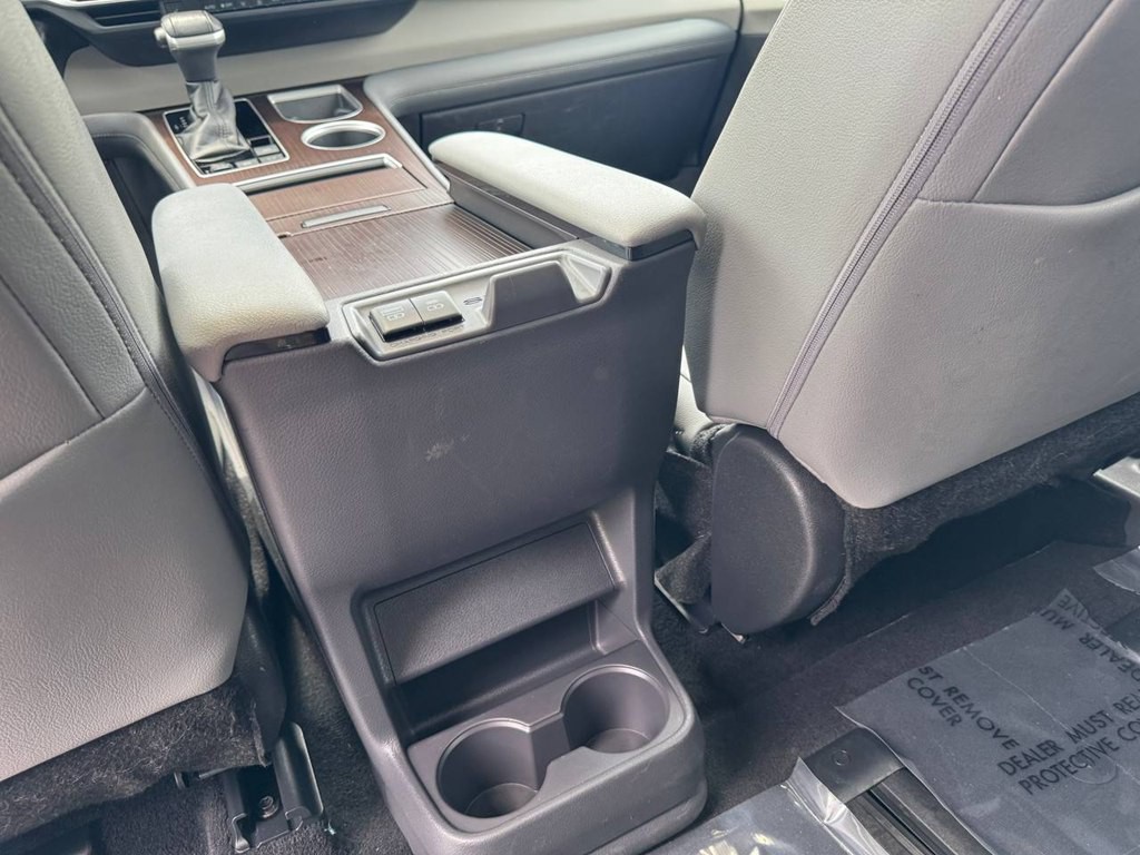 2022 Toyota Sienna Image 30