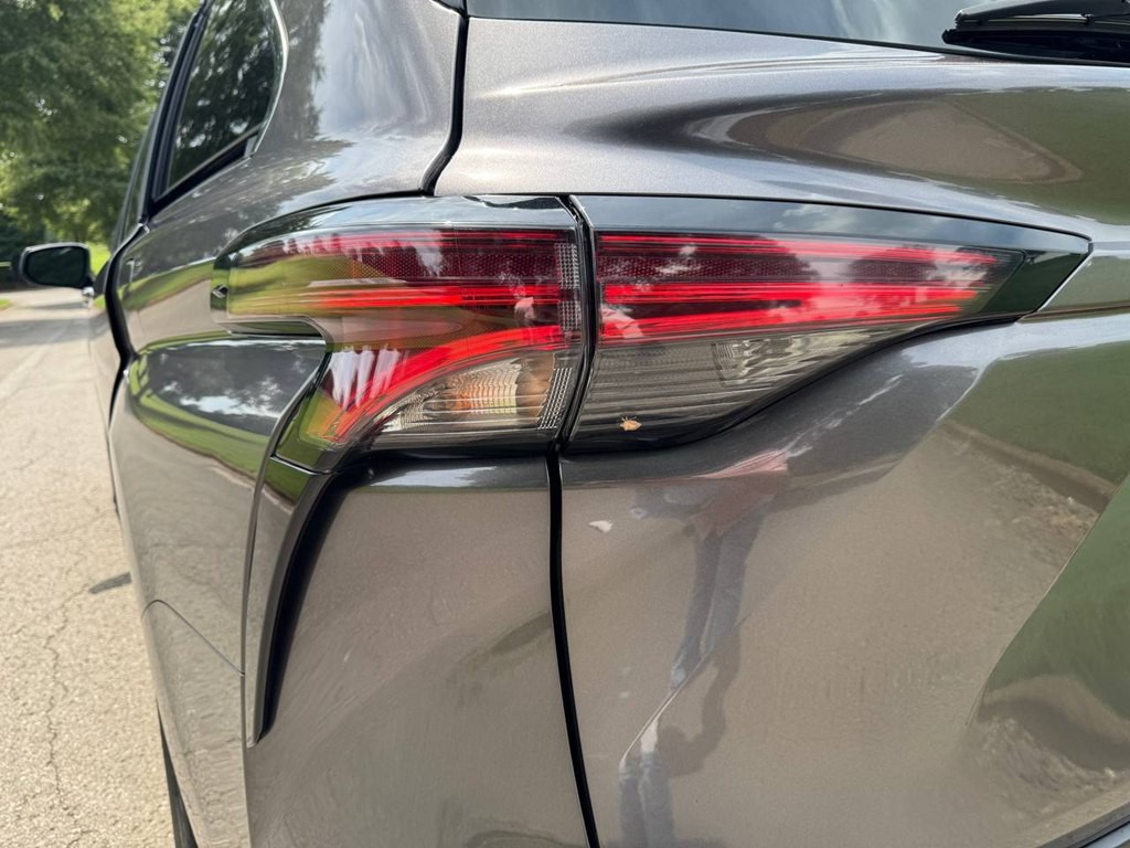 2022 Toyota Sienna Image 39