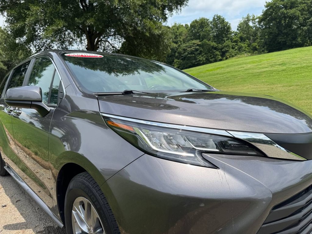 2022 Toyota Sienna Image 43
