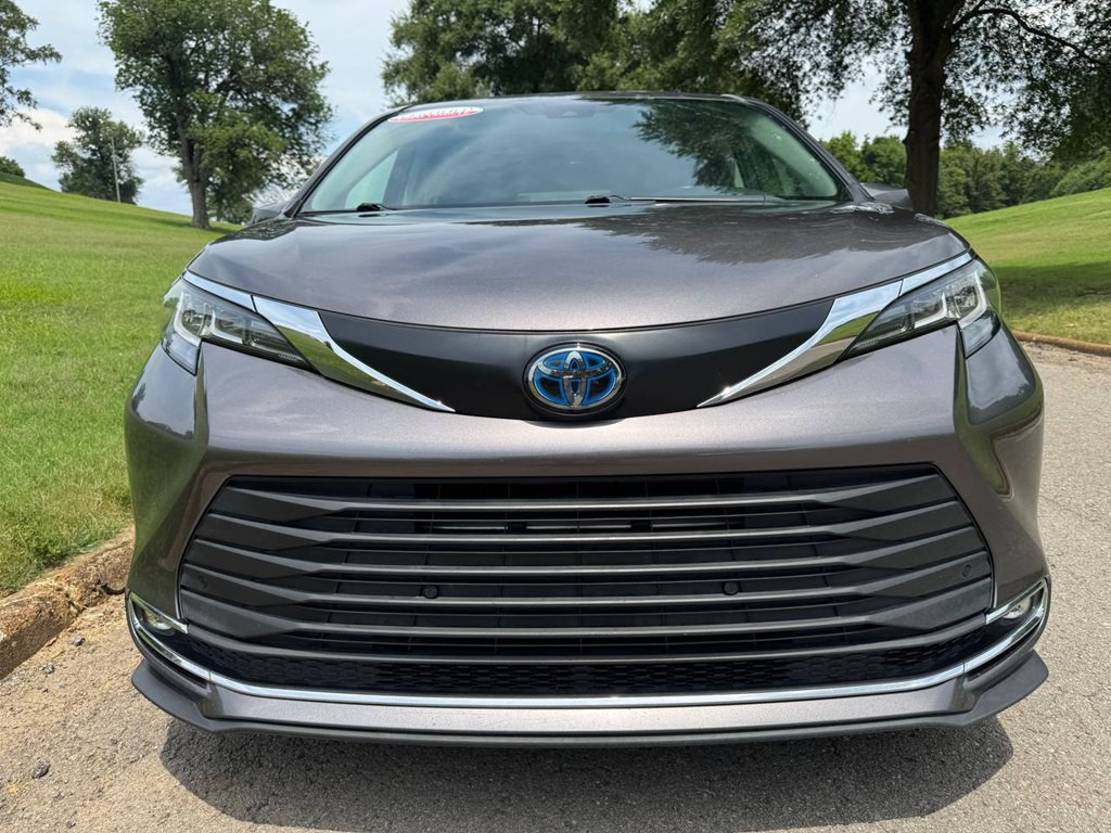 2022 Toyota Sienna Image 45