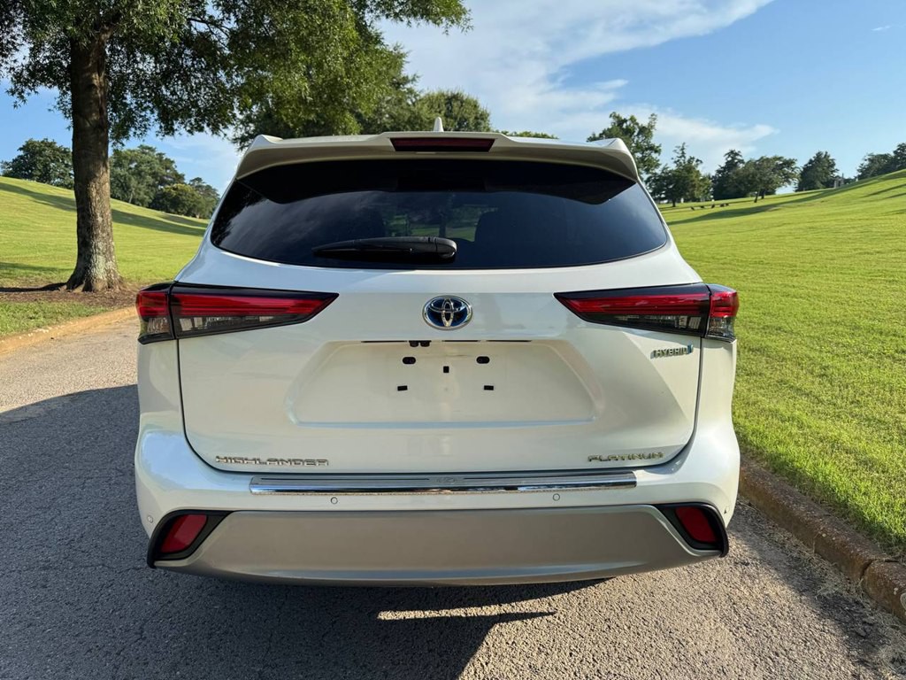 2020 Toyota Highlander Image 5