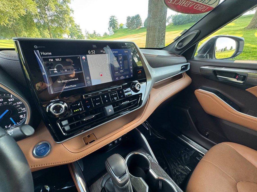 2020 Toyota Highlander Image 15