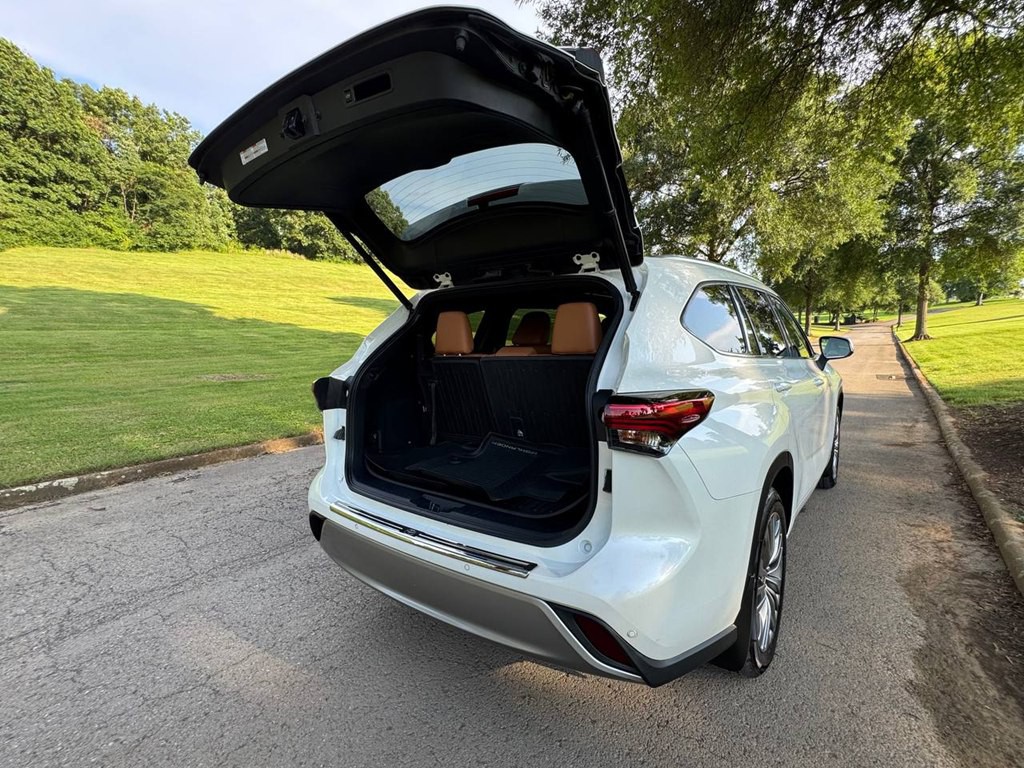 2020 Toyota Highlander Image 54