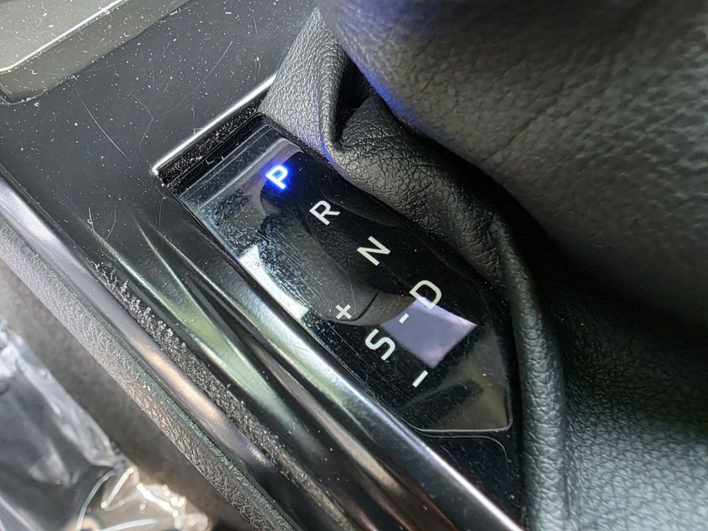 2025 Toyota Camry Image 26