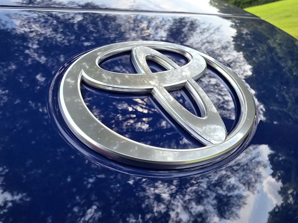 2025 Toyota Camry Image 58