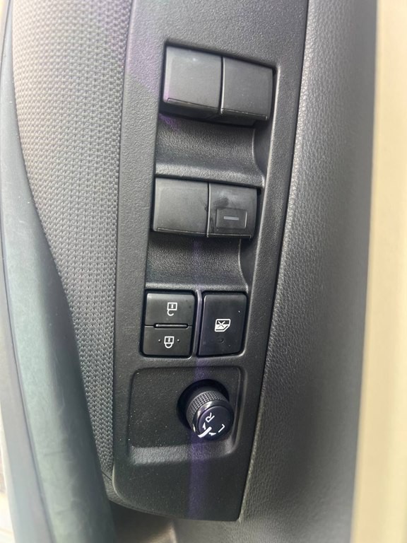 2021 Toyota Corolla Image 32