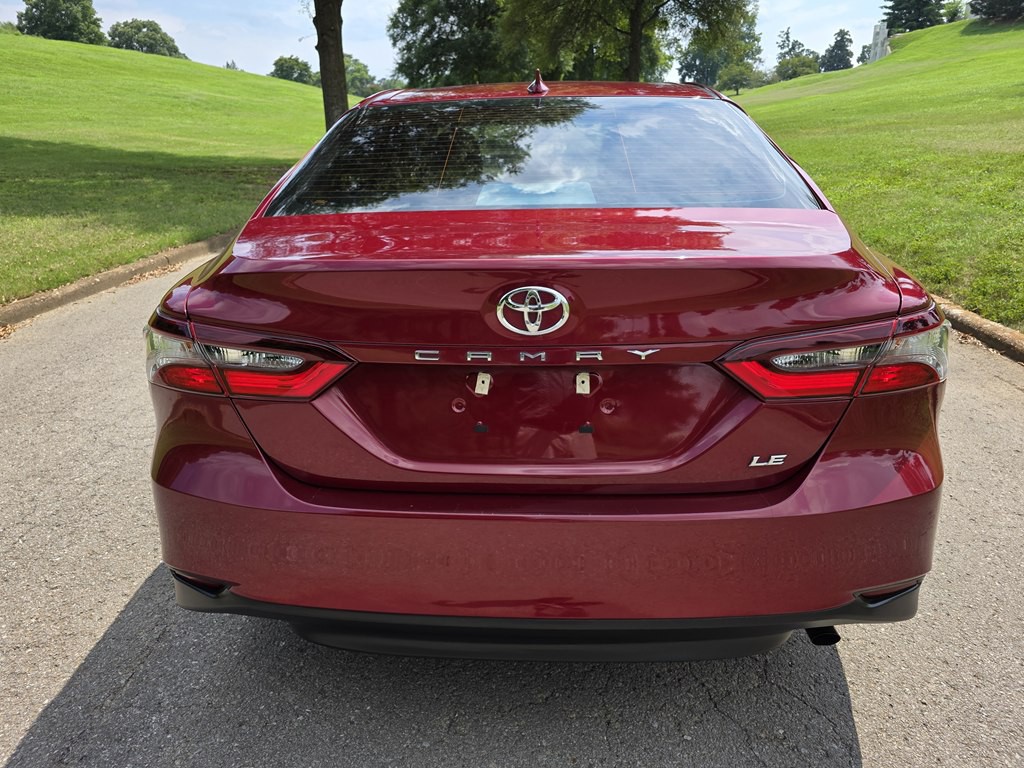 2021 Toyota Camry Image 5