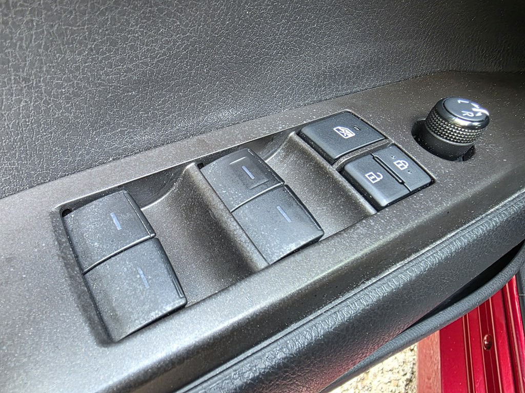 2021 Toyota Camry Image 10