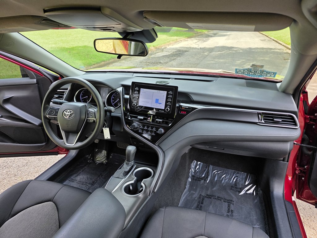 2021 Toyota Camry Image 15