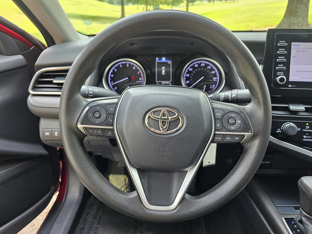 2021 Toyota Camry Image 17