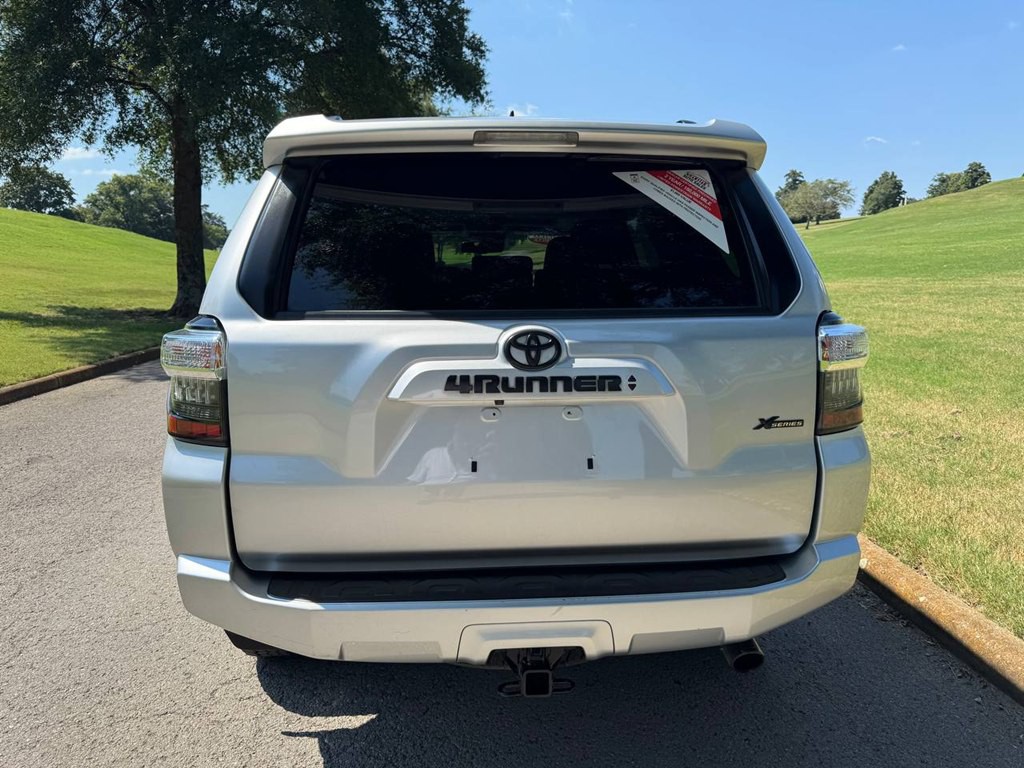 2022 Toyota 4Runner Image 5