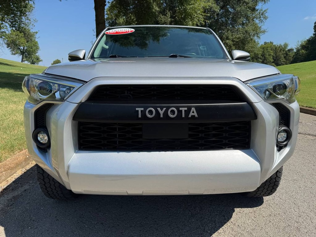 2022 Toyota 4Runner Image 14