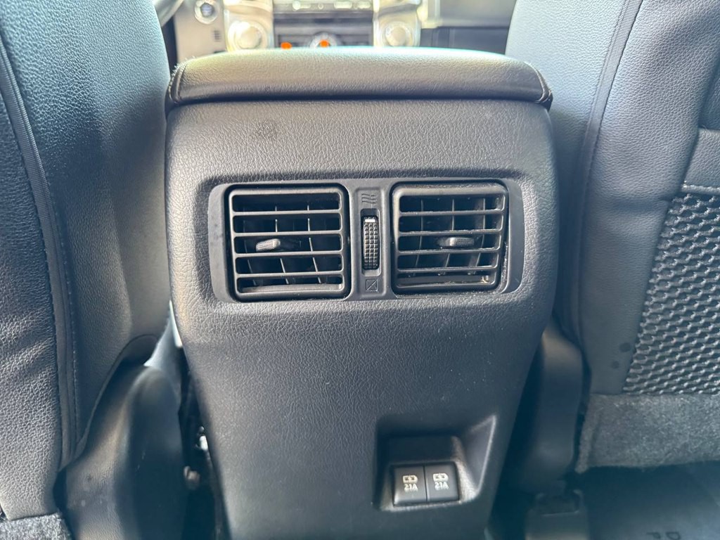 2022 Toyota 4Runner Image 27