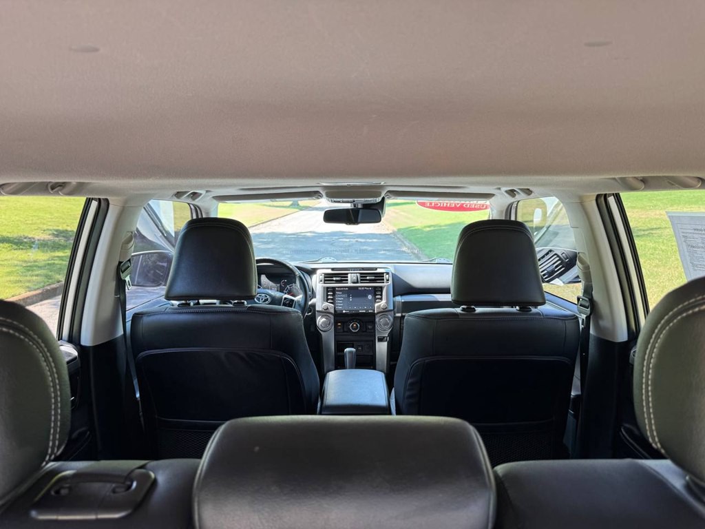 2022 Toyota 4Runner Image 29