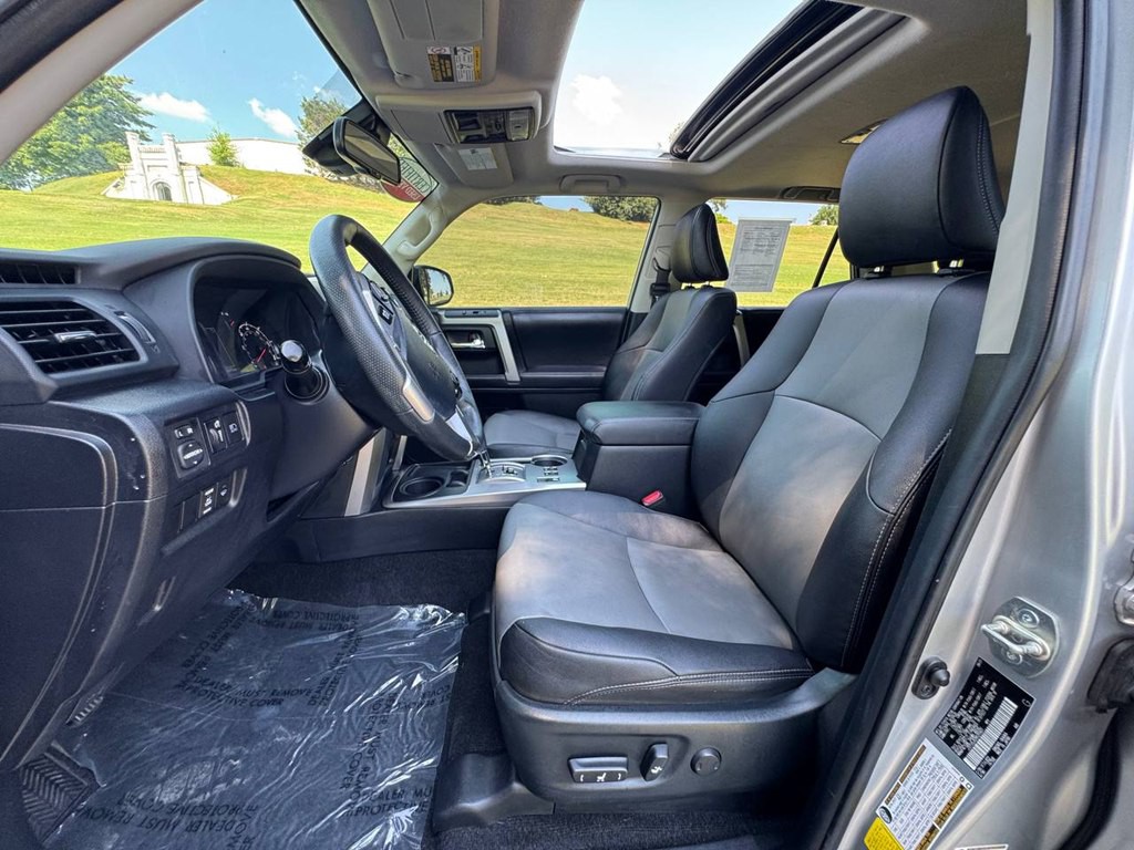 2022 Toyota 4Runner Image 62