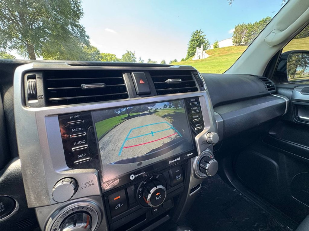 2022 Toyota 4Runner Image 66