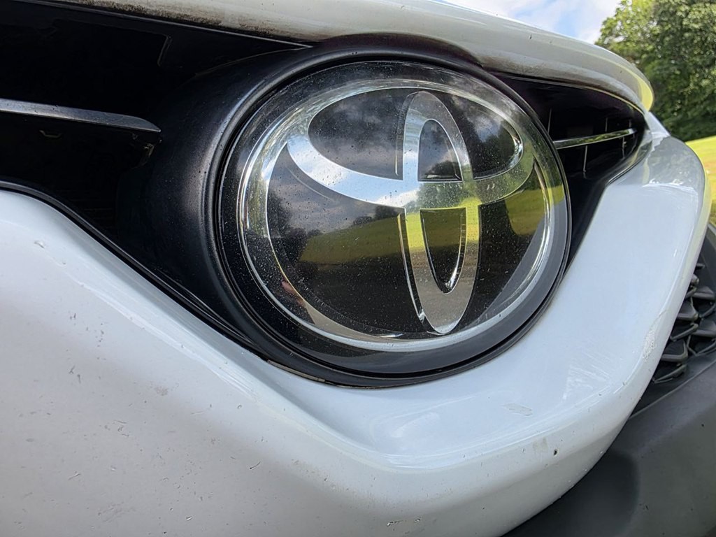 2018 Toyota Camry Image 33