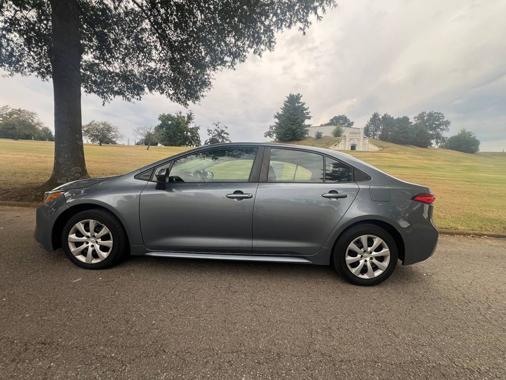 2021 Toyota Corolla Image 2