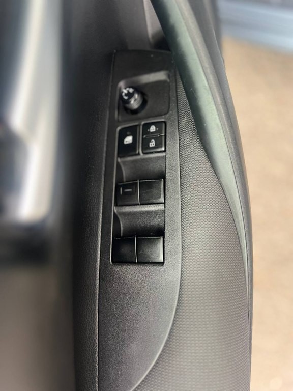 2021 Toyota Corolla Image 31