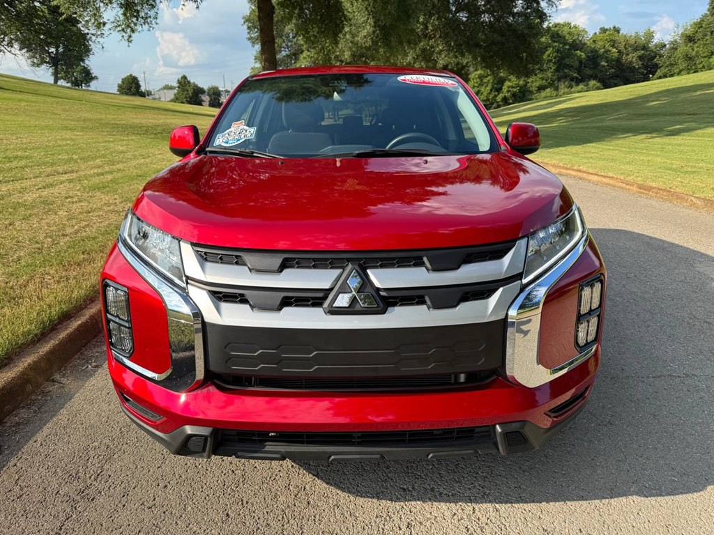 2024 Mitsubishi Outlander Image 9