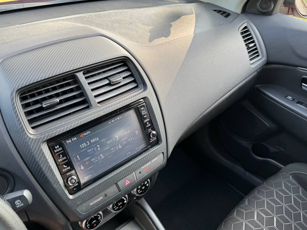 2024 Mitsubishi Outlander Image 22