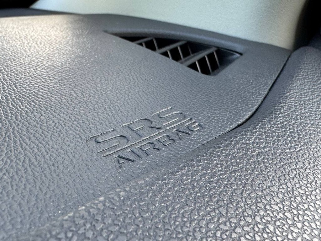 2024 Mitsubishi Outlander Image 25
