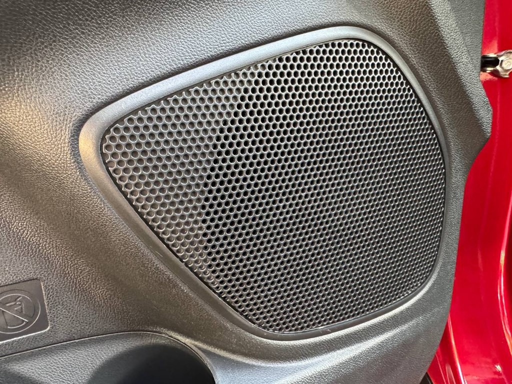 2024 Mitsubishi Outlander Image 31