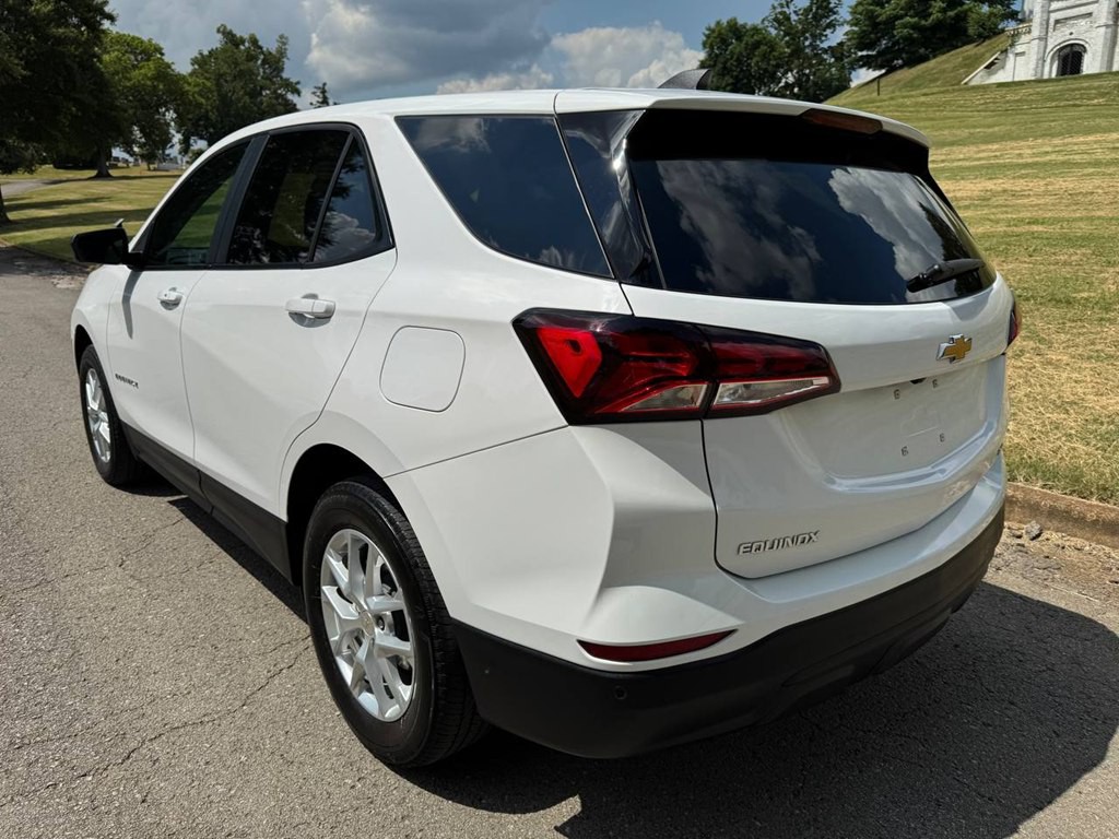 2024 Chevrolet Equinox Image 4