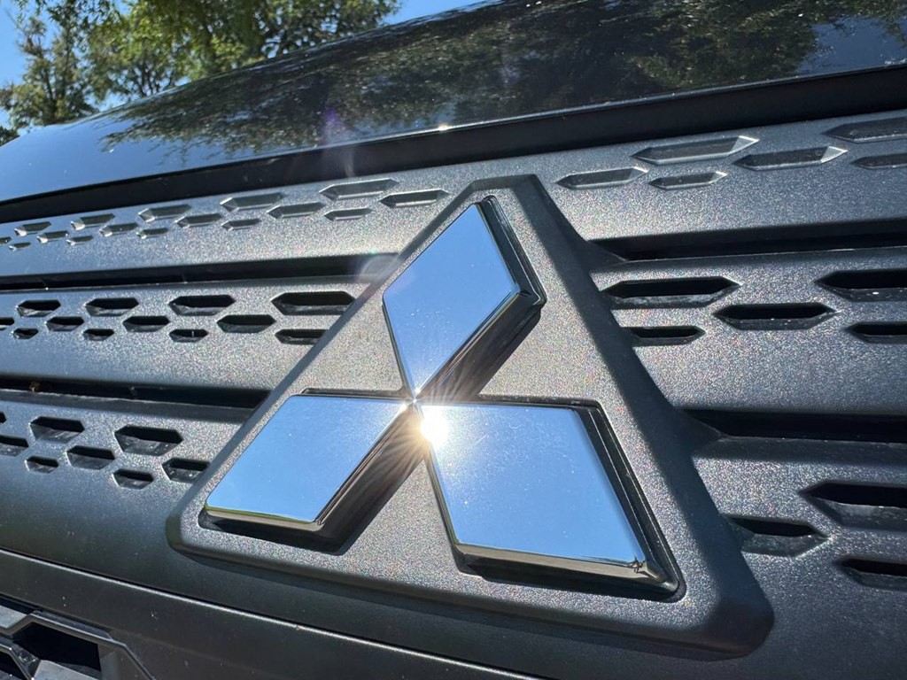 2024 Mitsubishi Eclipse Image 40