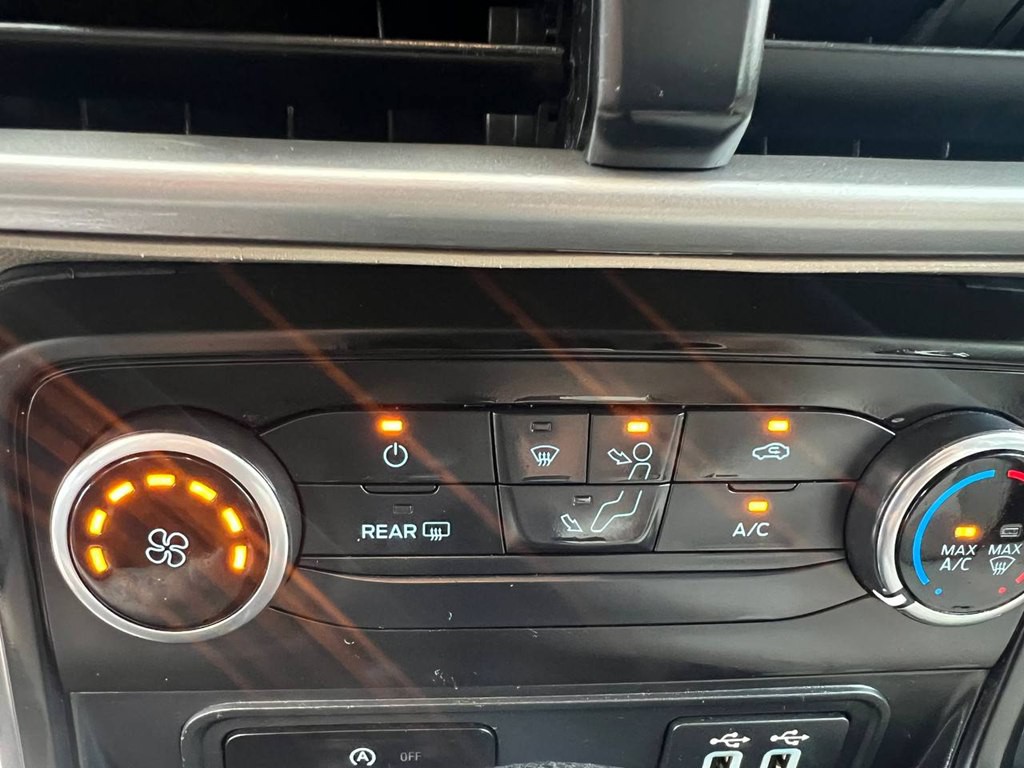 2019 Ford Econoline Image 20