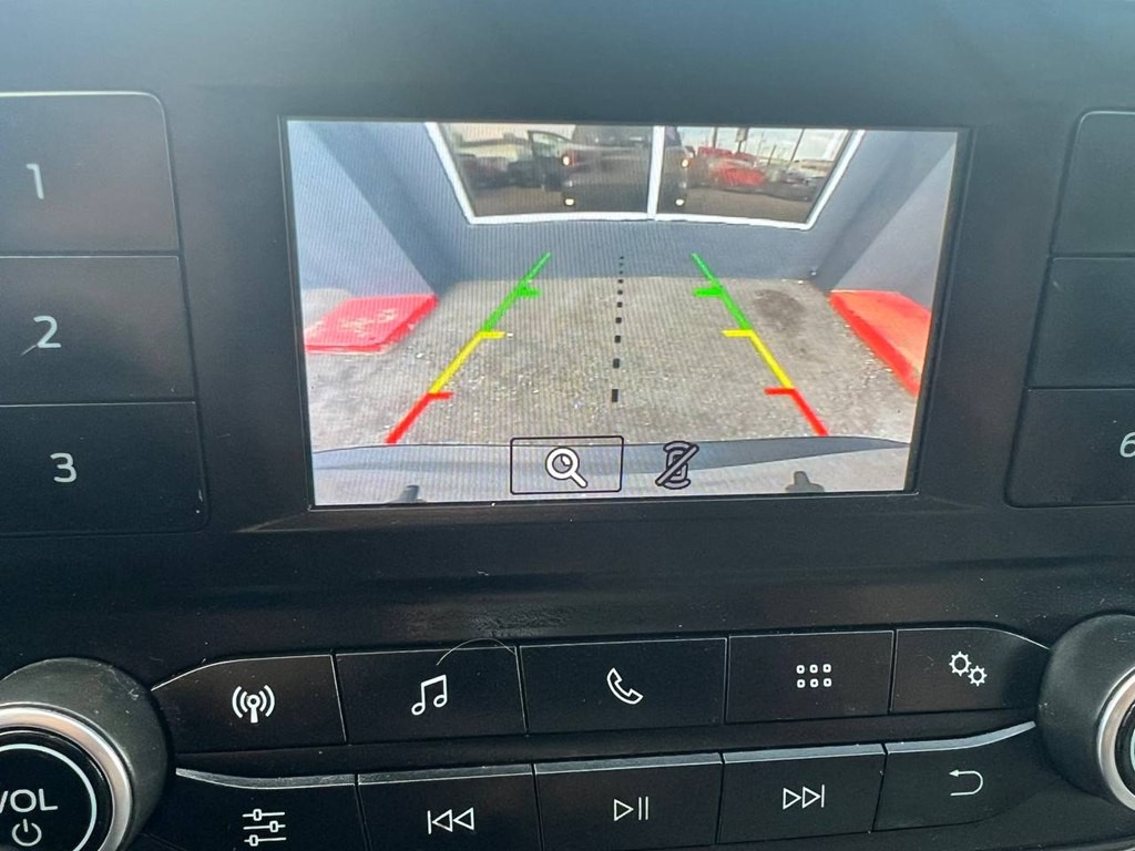 2019 Ford Econoline Image 33