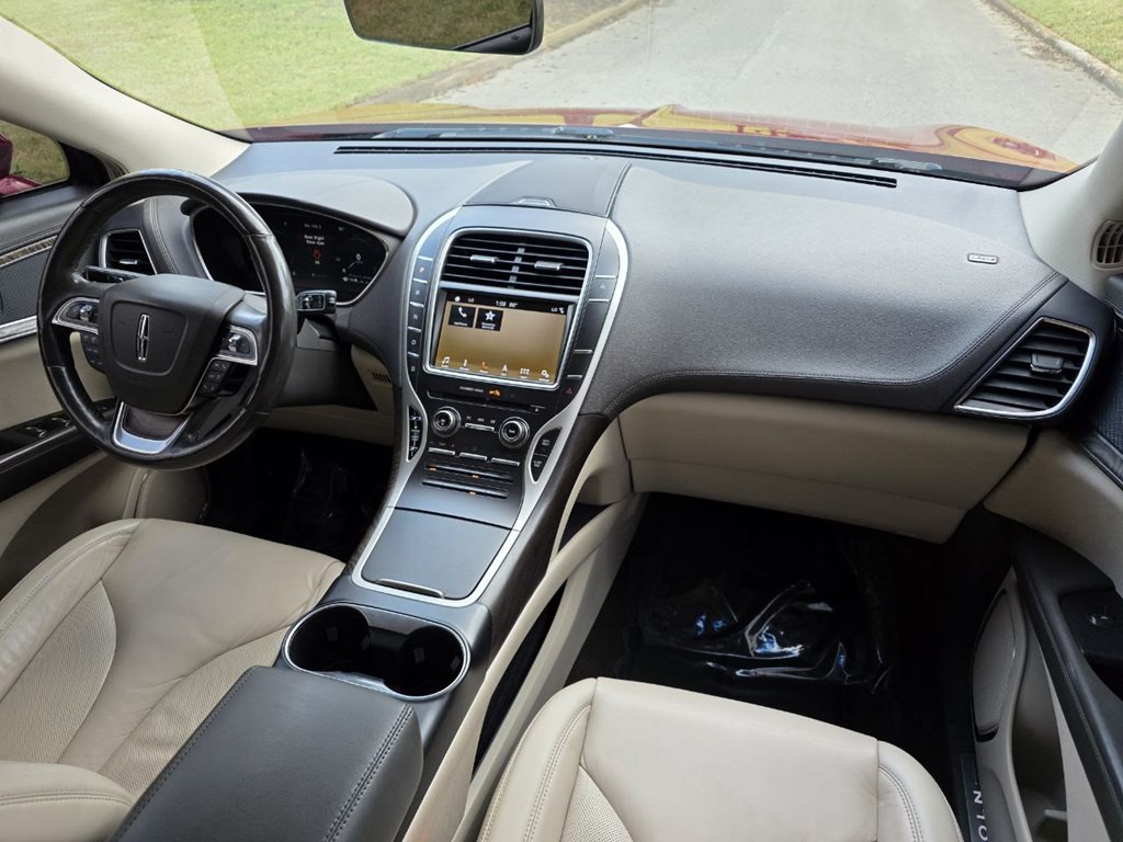 2019 Lincoln Nautilus Image 10
