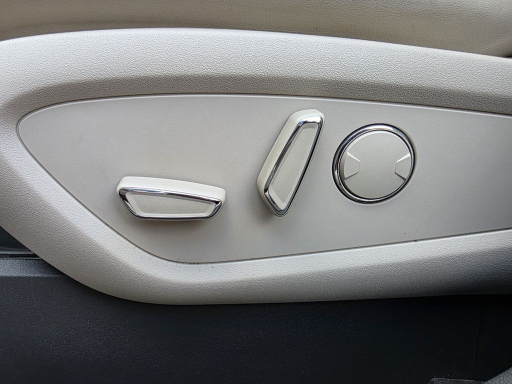 2019 Lincoln Nautilus Image 25